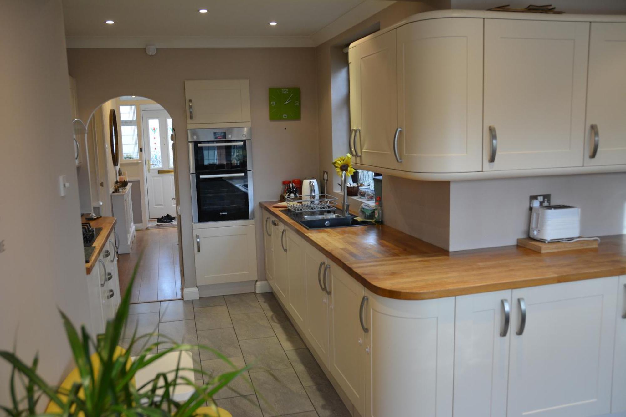 Cozy, Modern, Spacious 4 Bedroom House In London Romford Extérieur photo