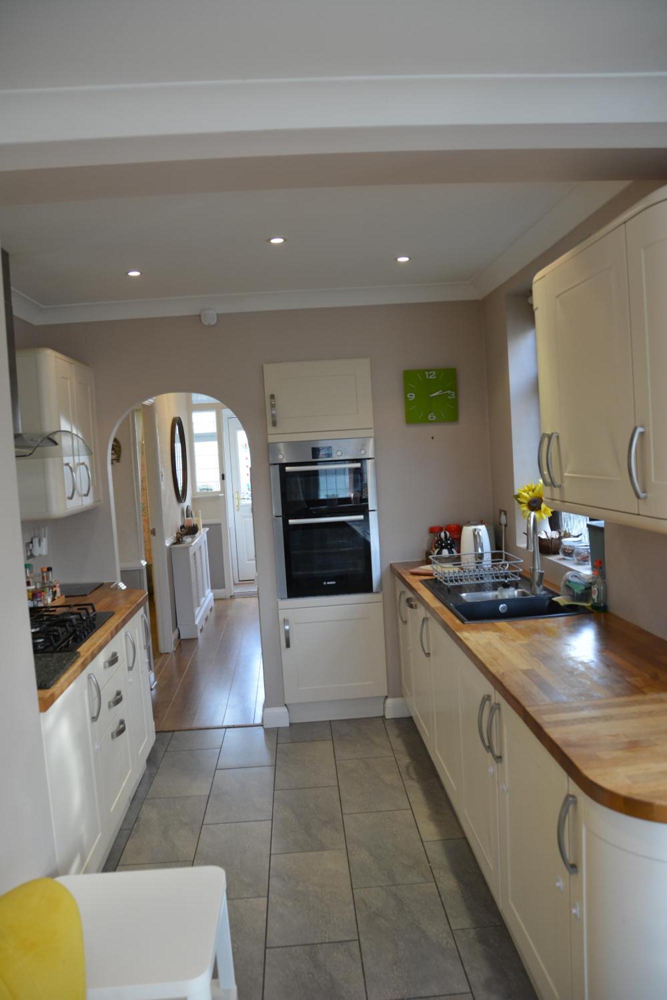 Cozy, Modern, Spacious 4 Bedroom House In London Romford Extérieur photo